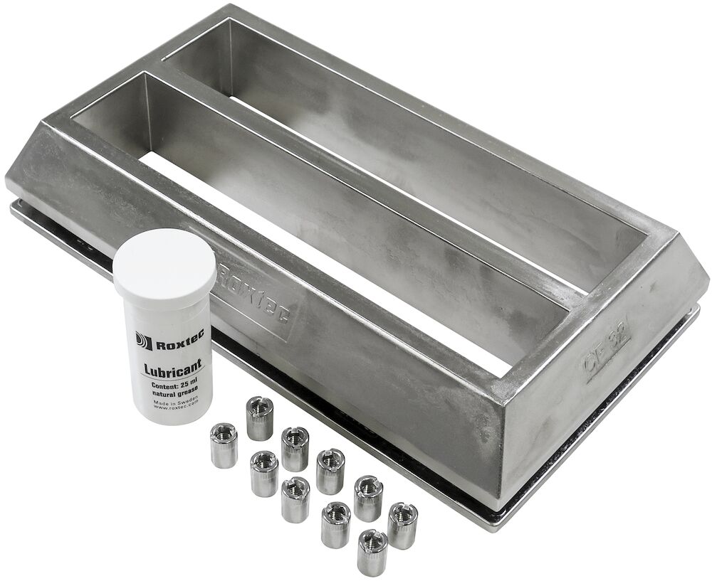 Roxtec CF 8/32 EMC frame representative product image